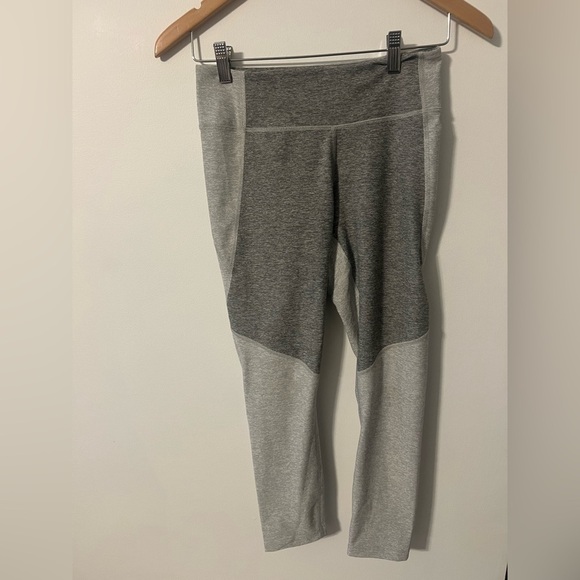 Outdoor Voices Two Tone Marled Grey White Leggings 25" Inseam Size Small - Picture 6 of 9